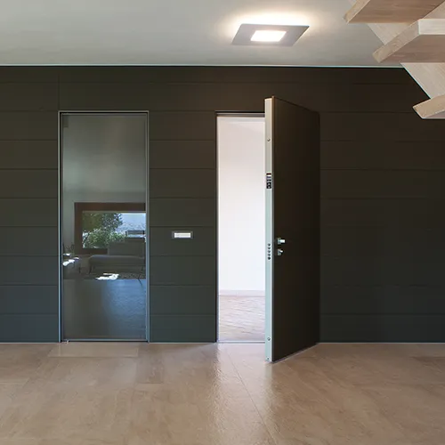 Installazione porte blindate su misura