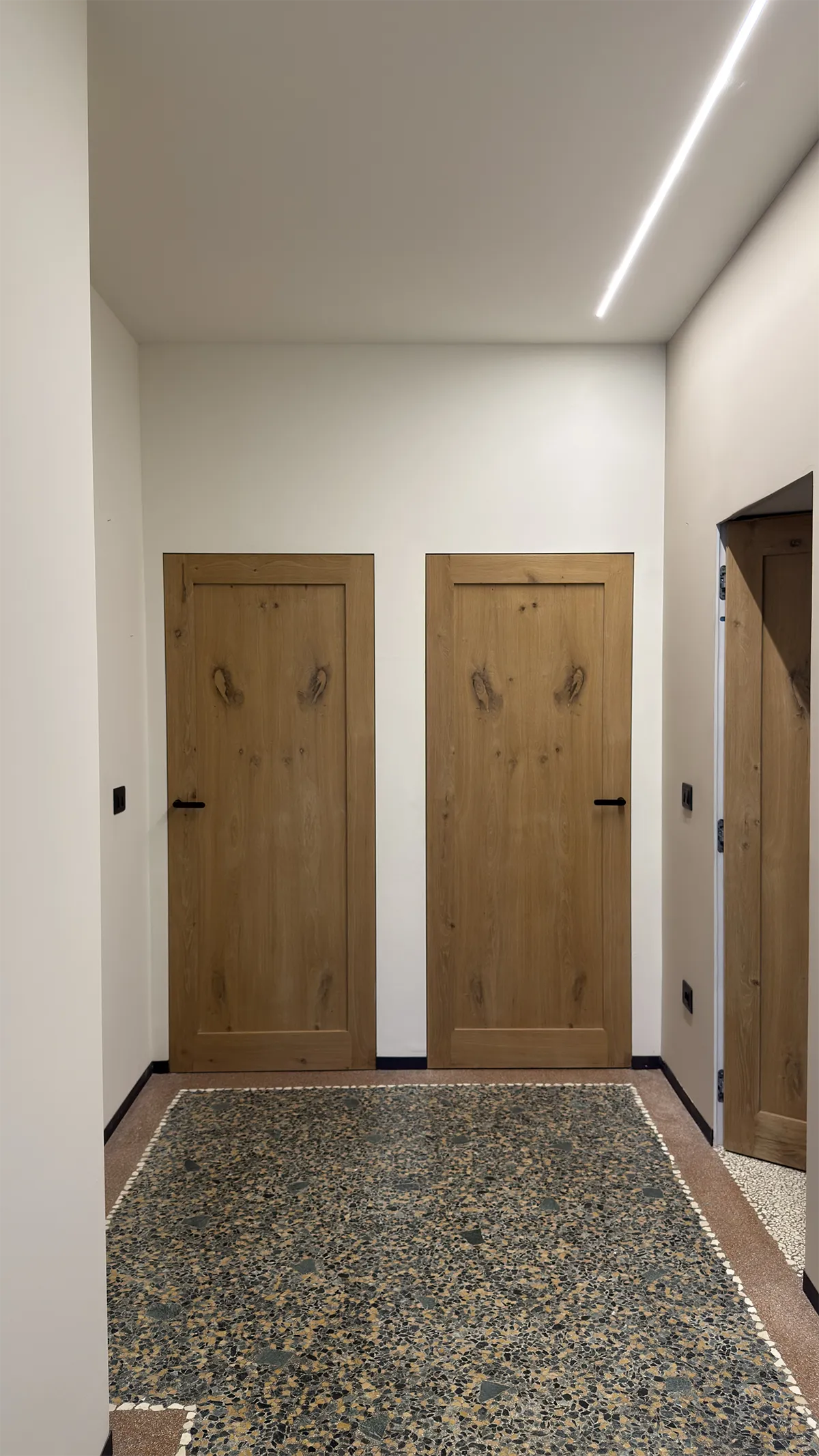 Porte interne in legno massiccio